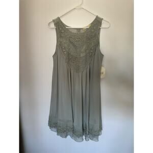 ✨ Altar’d State Desert Sage Embroidered Midi Dress S ✨